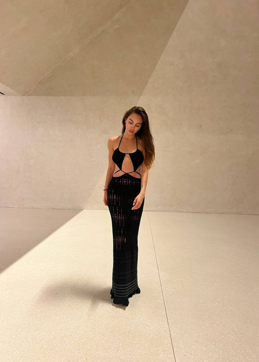 Mie Knit Cut-Out Black